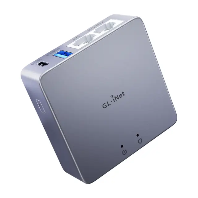 GL.iNet Brume 2 GL-MT2500A — алюмінієвий корпус
