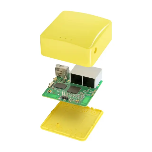 GL.iNet Mango GL-MT300N-V2 — плата в разобранном корпусе