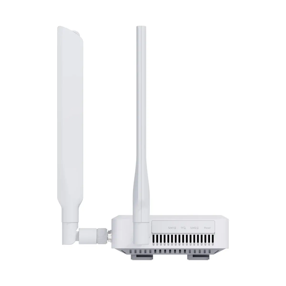 GL.iNet Spitz AX GL-X3000 — вид сбоку