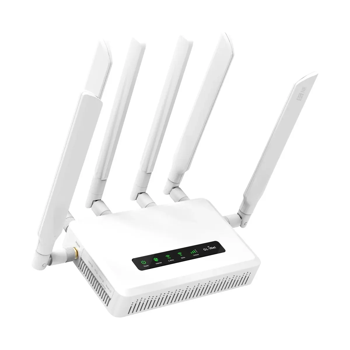 GL.iNet Spitz AX GL-X3000 — вид под углом